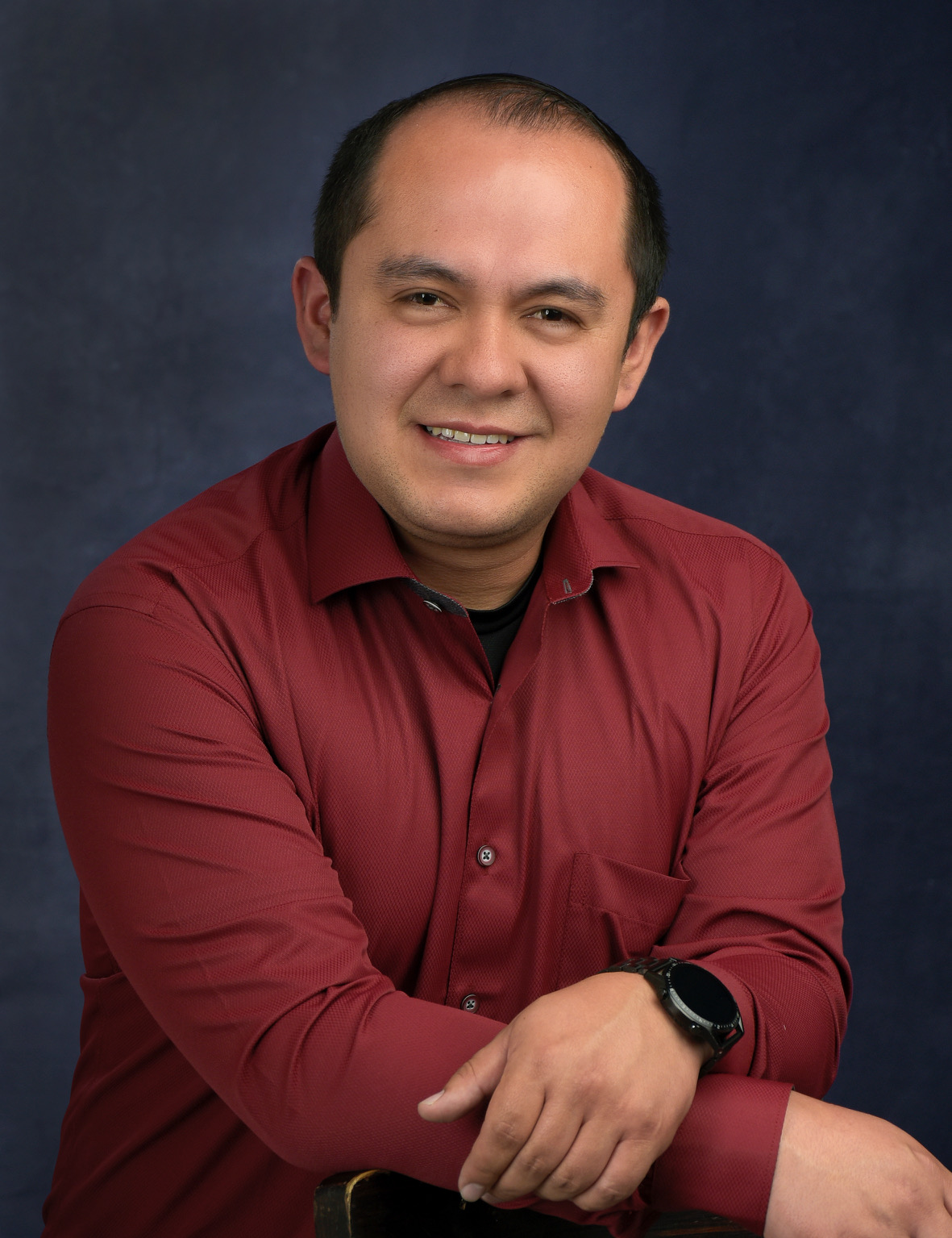 Mauro Martinez gerente administrativo y de produccion fabrica de muebles